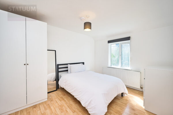 Streimer Road, Stratford