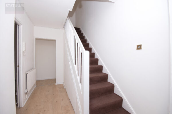 Wearmouth House, Mile End