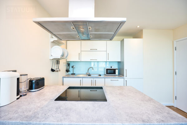 George Hudson Tower, Stratford High St