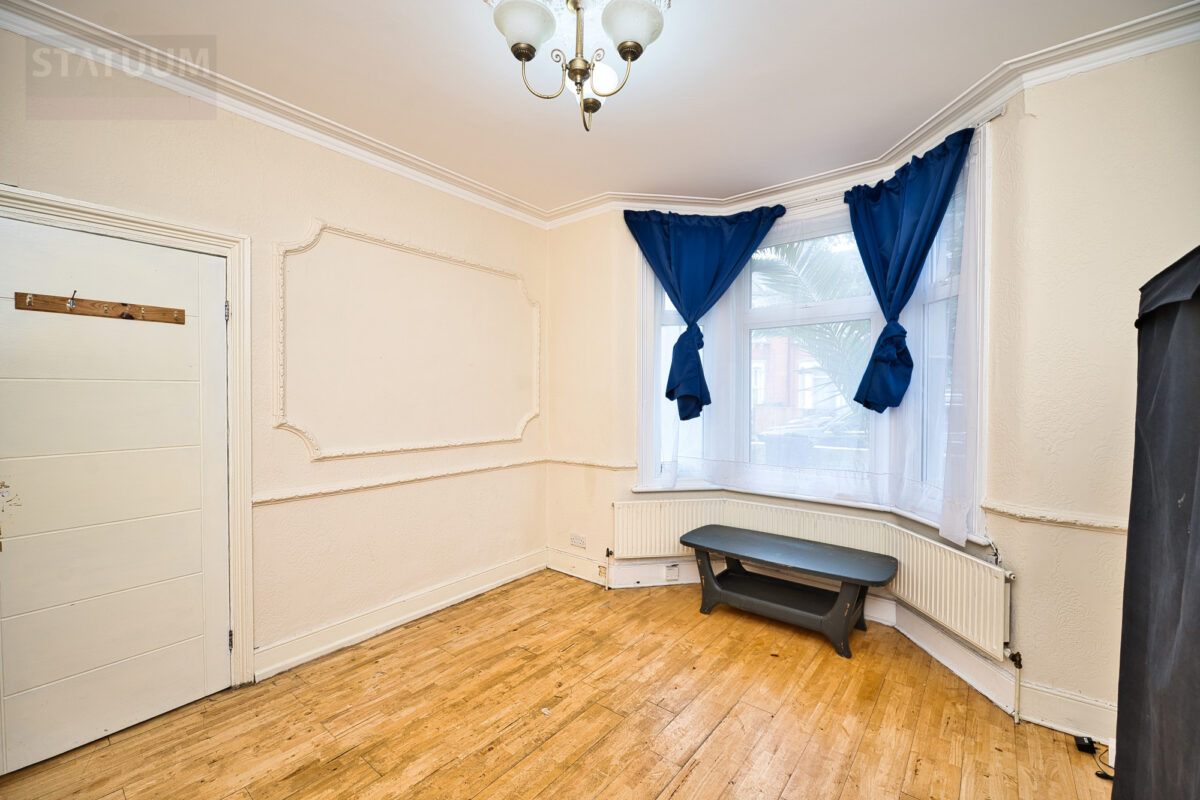 Britannia Road, Redbridge