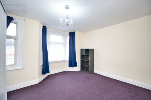 Britannia Road, Redbridge