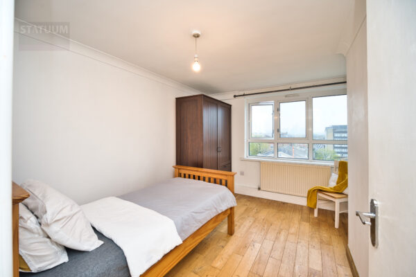 Sheffield Square, Bow, Mile End