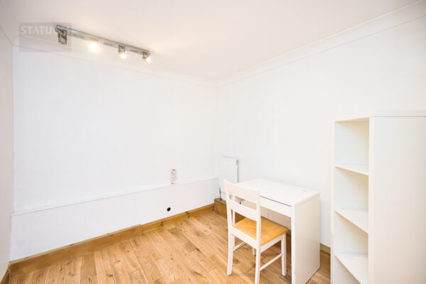 Sheffield Square, Bow, Mile End