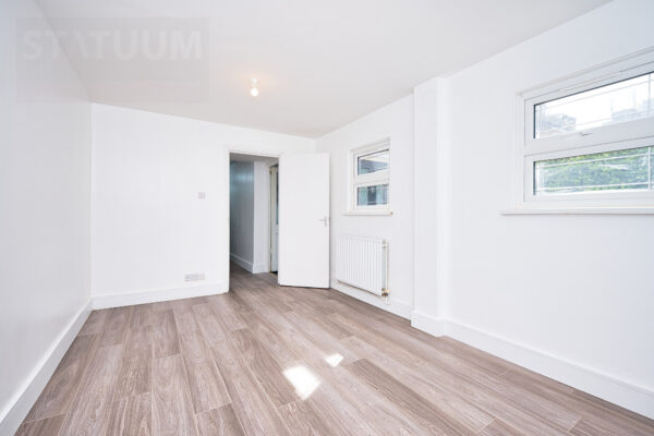 Crownfield Avenue, Newbury Park, Ilford