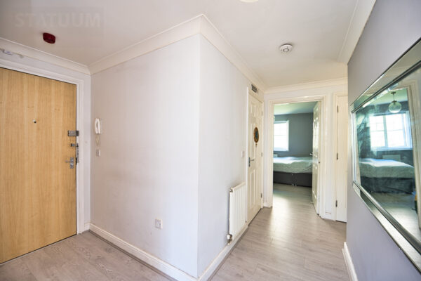 Caspian Way, Purfleet-On-Thames