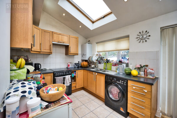 Eccleston Crescent, Goodmayes