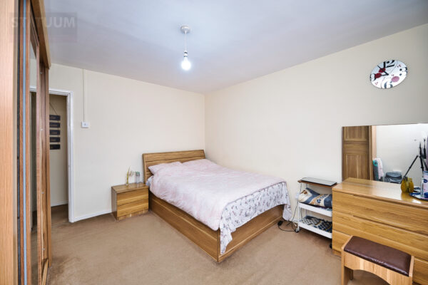 Lonsdale Close, East Ham