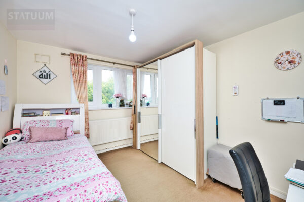 Lonsdale Close, East Ham